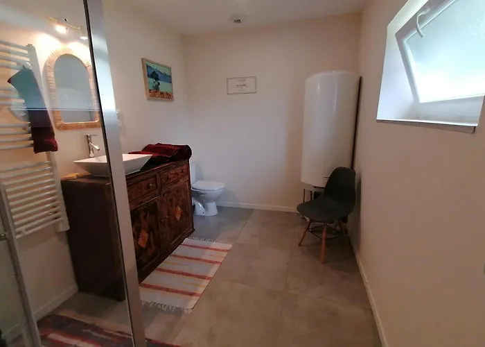 Avec Vue Foret - Piscine Partagee 펜션 Cachen